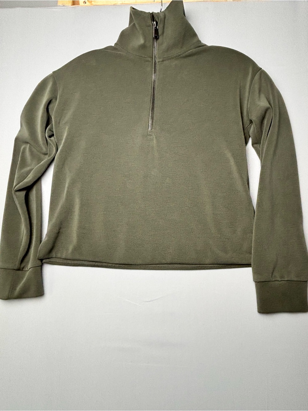 Athleta Olive Green Half Zip Pullover Sweatshirt XXS Athleisure Travel Top